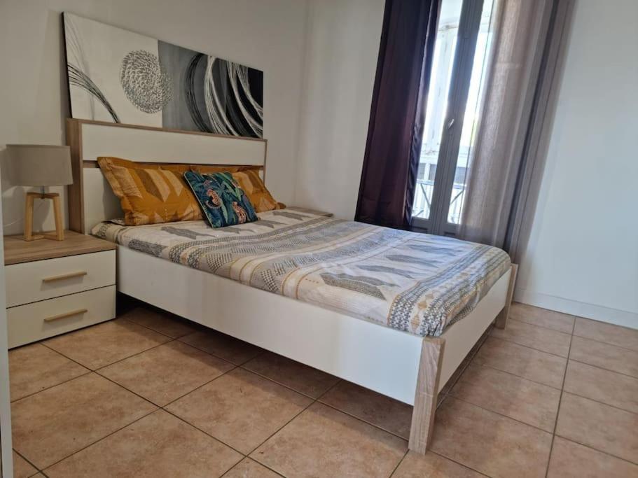 Grand Appart/Wifi/2 Chambres/Detente/Calme Perpignan Kültér fotó