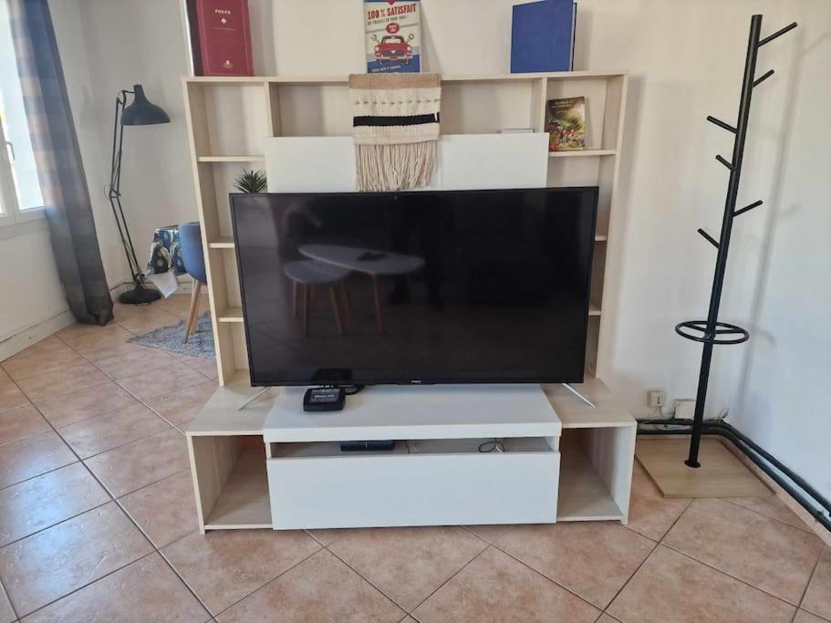 Grand Appart/Wifi/2 Chambres/Detente/Calme Perpignan Kültér fotó