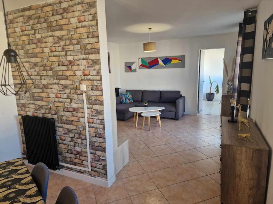 Grand Appart/Wifi/2 Chambres/Detente/Calme Perpignan Kültér fotó